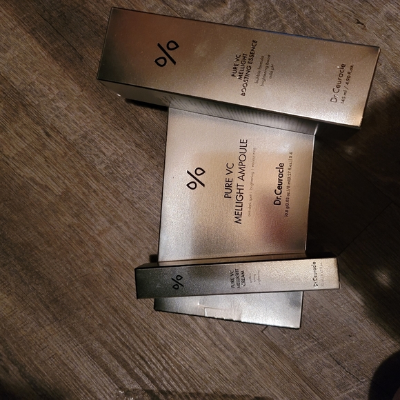 DR. Ceuracle K-BEAUTY skincare brand bundle! ✨️all for one price!bnib - Picture 2 of 12